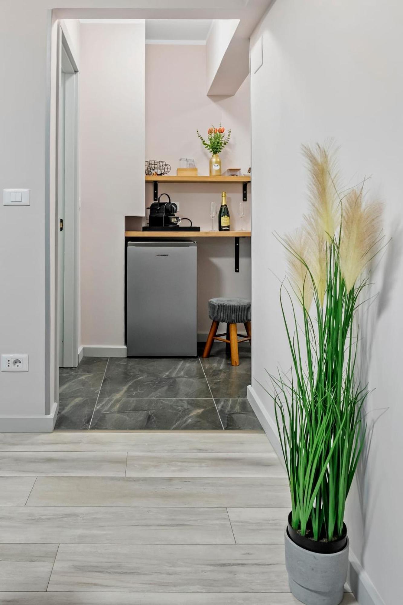 Unirii Zen Apartman Jászvásár Kültér fotó