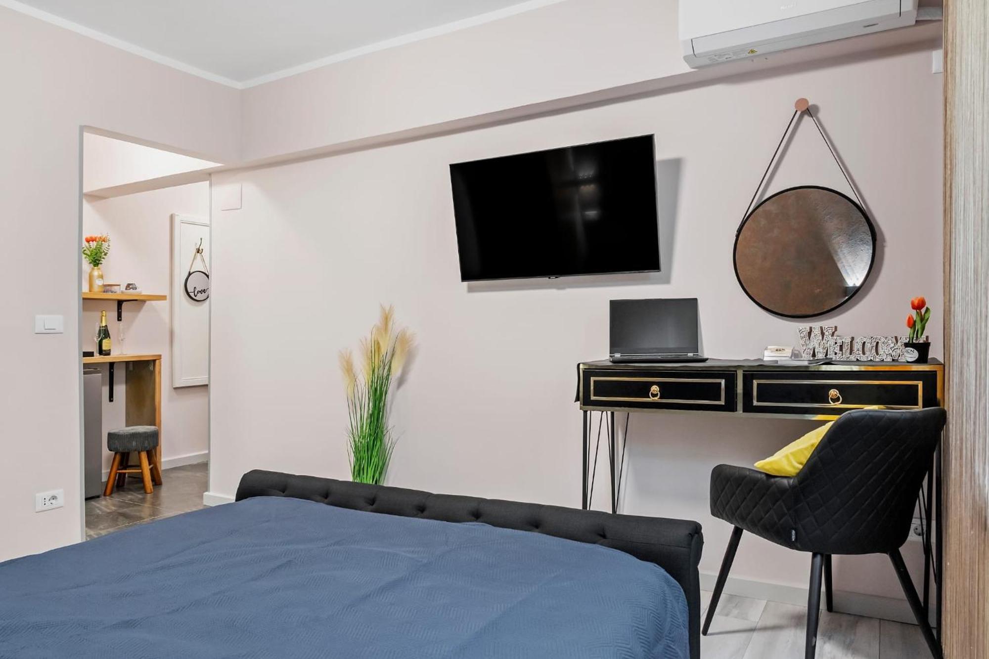 Unirii Zen Apartman Jászvásár Kültér fotó