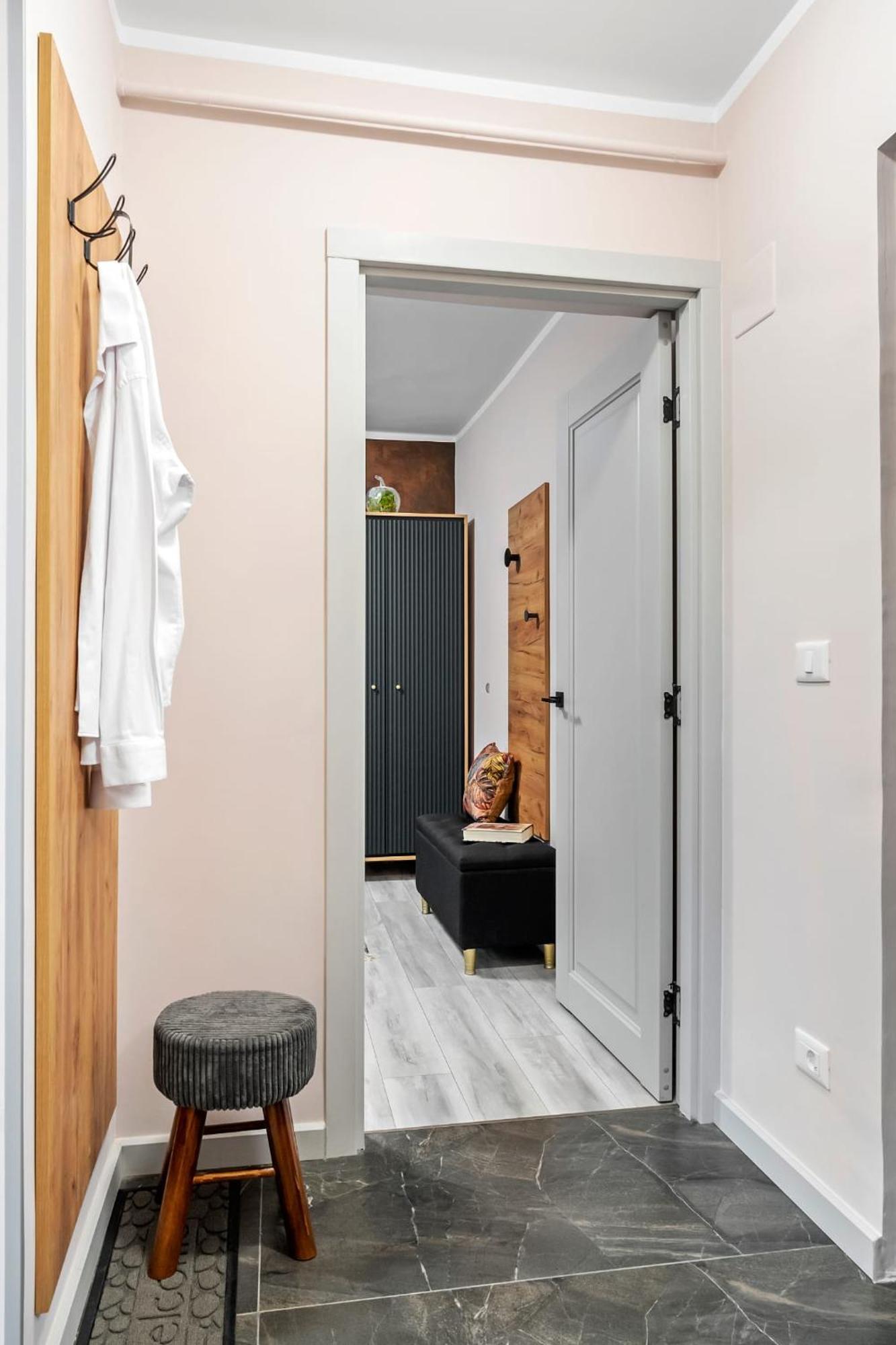 Unirii Zen Apartman Jászvásár Kültér fotó