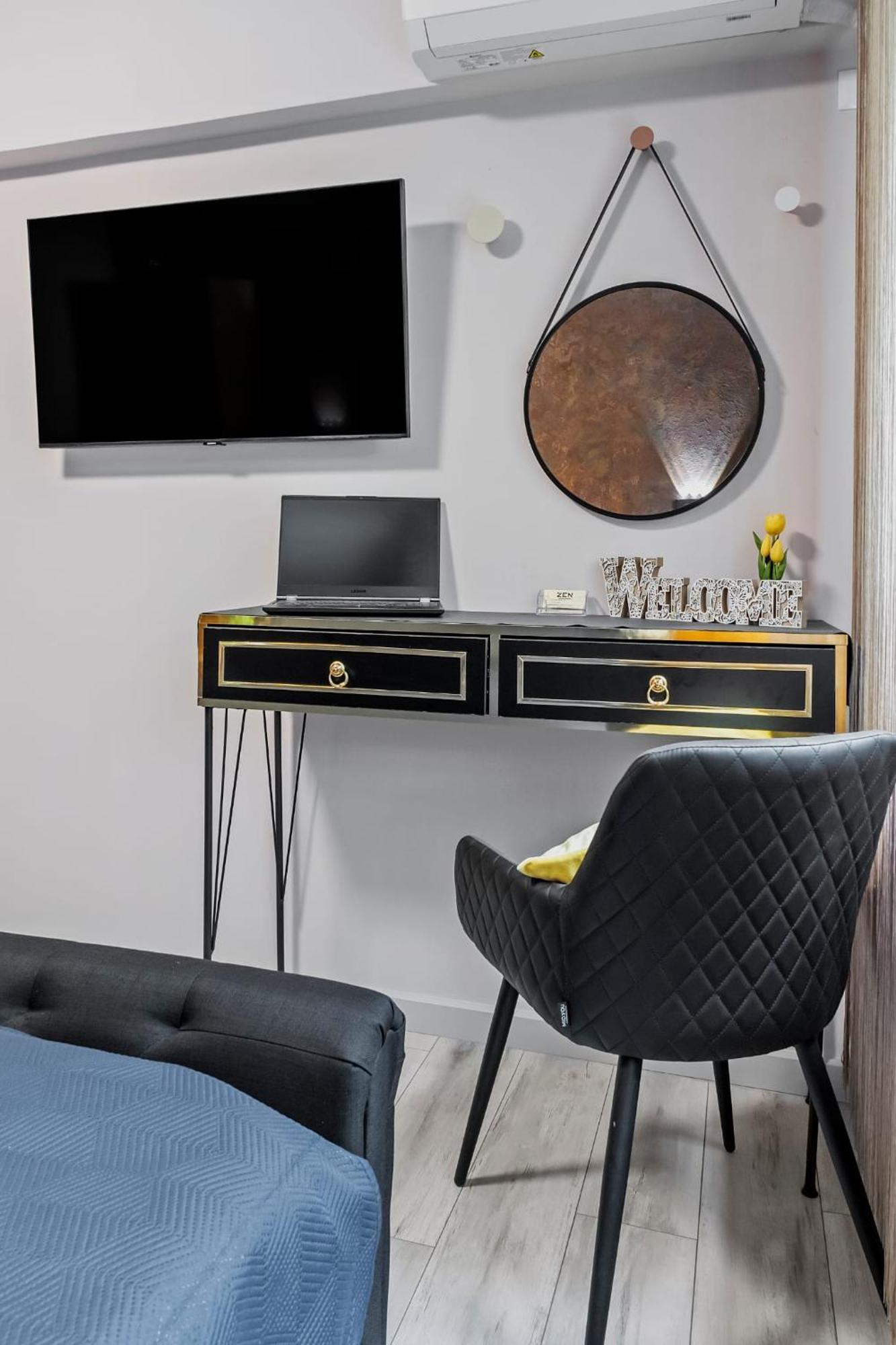Unirii Zen Apartman Jászvásár Kültér fotó
